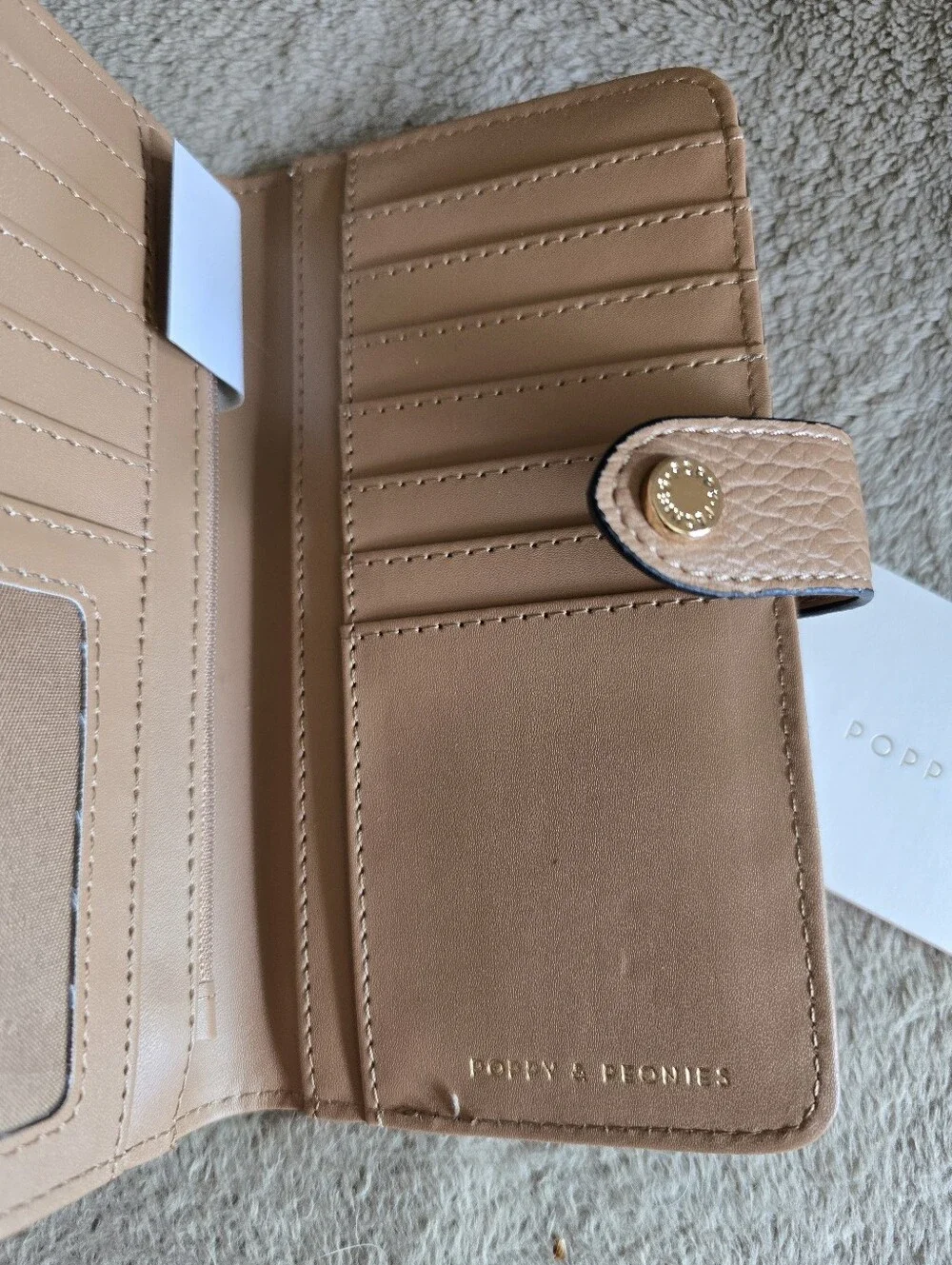Poppy & Peonies Go Anywhere Wallet Mocha Mousse - Picture 6 of 11